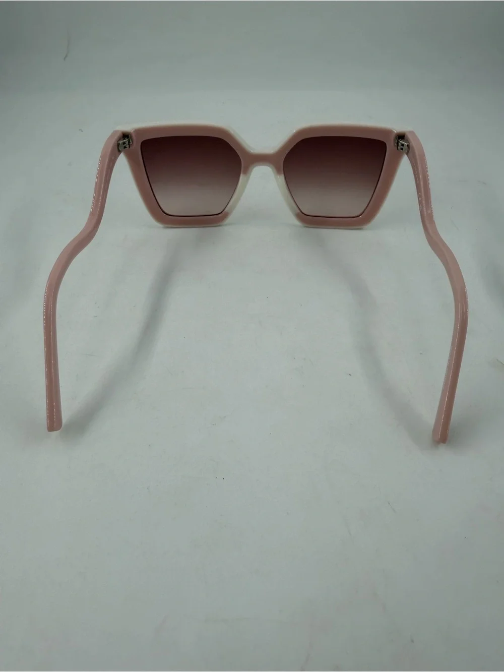 Longchamp Women’s LO792S 610 Rose/Pink Sunglasses Pink Gradient Lens 53-20 140